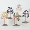 Árbol de grava de cristal natural, árbol de grava de cristal de piedra energética tejido a mano con base de ágata, pieza decorativa al por mayor