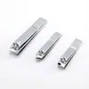 Tijeras de uñas de alta gama para el hogar del fabricante, cortaúñas anti-salpicaduras, disponibles en varios tamaños, set de punta angulada para recortar uñas