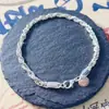 Al por mayor personalizado el más vendido transfronterizo el más vendido simple tendencia europea y americana joyería joyería de moda pulsera de torsión flash 4M al por mayor