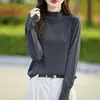Elegante Suéter para o Dia a Dia em Lã Fina com Gola Aberta e Detalhe de Strass, Manga Longa Simples de Tricô Embelezado com Strass, Moda Feminina Versátil para Primavera e Outono