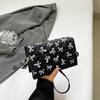 Bolsa Quadrada Pequena Personalizada Estilo Coreano Nova Moda 2025 Estampa de Laço Estilo Estrangeiro Linda Bolsa de Ombro Transversal para Mulheres