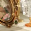 Reino Secreto Florescente Estilo Floresta Retrô Verde Oliva Pedra Preciosa Flor Colar Brinco Conjunto Feminino Levemente Luxuoso Toque de Alta Qualidade