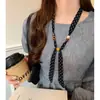 Collar de Bufanda de Seda con Perlas de Lunares Retro para Mujer 2026 Nueva Llegada Diseño de Nicho Cadena para Colgar en el Cuello de Suéter Capa Exterior para Superponer
