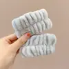 Faixas de cabelo da moda para meninas, perfeitas para outono e inverno, com um design fofo e divertido, apresentando orelhas de gato de desenho animado, e versáteis o suficiente para combinar com qualquer roupa.