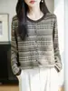 Cárdigan de punto Fair Isle para mujer de principios de otoño, con un estilo nórdico retro, patrón jacquard, corte holgado, hombros caídos y un diseño suave y cómodo de un solo botón.