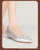 2026 Zapatos Mary Jane Elegantes de Tacón Cuña Puntiagudos Estilo Francés con Lazo de Cristal y Pedrería, Correa Única, Suela Suave y Cómoda