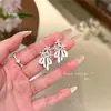 Ballet Entre Flores Aretes de Flor de Plata Hueca Lujo Ligero Gama Alta Nicho Hermoso Único Accesorios de Aretes para Mujeres