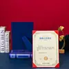 Certificado de Reconocimiento en Blanco A4, Hoja Individual con Soporte Trasero, Adecuado para Uso Horizontal y Vertical, Puede Ser Estampado en Dorado, y las Páginas Interiores Se Pueden Imprimir