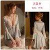 Ropa de Dormir Sexy tipo Rosa con Encaje Profundo y Cordones Mangas de Campana Dulces con Almohadillas en el Pecho Conjunto de Satén para Mujer 1713