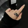 Anillo de Amor Negro Diseño Nicho Espinas Ins Viento Frío Anillo Abierto Hertz Ilimitados Anillo de Dedo para Mujer