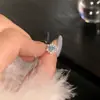 Brincos de Zircônia Floco de Neve Cintilante, Aço Inoxidável de Grau Médico, Amigável para Dormir, Tarraxas Não Removíveis, Studs Populares para Cartilagem Auricular com Fundo Plano e Zircônias Completas, Acessórios para Orelha