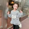 Infantil Primavera e Outono 2026 Novo Estilo Meninas Bebês Manga Longa Casual Solto Moletom Roupas de Exterior para Meninas Outono Estiloso Tendência