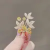Broche novo estilo feminino senso de alta qualidade nicho broche atacado pino de alta qualidade temperamento fixo roupas terno joia pérola