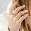 Anillo abierto de gatito hueco color oro de acero de titanio cortado directo de fábrica viento europeo y americano anillo de acero inoxidable