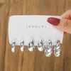Amazon Transfronterizo Set de Pendientes y Tachuelas Ccb Pendientes de Aro Populares de Moda con Forma de Corazón y Forma de C con Diamantes de Garras Joyería de Nicho
