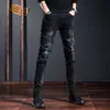 Marca Europeia Moderna Jeans Bordado Personalizado para Homens Preto Estilo Coreano Moderno Slim Fit Elástico Calças Casuais para Homens