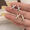 Aretes de cruz con cuentas, set micro dulce y compacto de moda, Joker, temperamento de alto sentido, aretes diarios para ir al trabajo al por mayor
