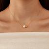 Collar de acero inoxidable de lujo con entrada francesa INS, joyería para mujer, personalidad de moda, cadena de clavícula de alta gama con perlas de agua dulce que combinan con todo.