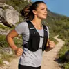 Mochila para correr de noche con tiras reflectantes, mochila pequeña casual para ciclismo y running, chaleco de running transpirable e impermeable, mochila para botella de agua y teléfono