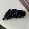 Elástico para el pelo elegante de satén texturizado con lunares color vino, para moños, coletas, versátil, accesorio para el cabello