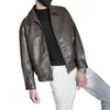 Novo estilo outono e inverno, maduro e estiloso, jaqueta de couro com lapela bonita para homens, moderna, casual, de corte solto, jaqueta versátil de couro PU