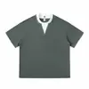 Yidao Vintage 2026 Verano Nuevo Diseño Falso Dos Piezas Cuello en V Manga Corta Marca de Moda para Hombre Sencilla Holgada Camiseta de Media Manga