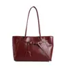 Bolso de Hombro y Axila de Alta Gama con Textura Retro de Gran Capacidad para Mujer 2026 Nuevo Otoño e Invierno Bolso de Mano Versátil para el Trabajo