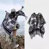 Pintura a Tinta 2024 Nuevo Estilo Imitación Cachemir Pintura de Paisaje Estilo Étnico Bufanda Chal para Mujer Capa con Flecos de Cachemir Sentido de Alto Nivel