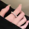 Anillo de Perla de Bola con Diamantes Completos Super Brillante para Mujer, Estilo Coreano Estilo Ins Lujo Ligero Anillo de Gama Alta, Anillo para Dedo Índice con Diseño de Nicho