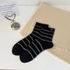 Meias novas de outono, meias fofas estilo japonês com estampa de urso de desenho animado e laço, meias de cano médio, acessórios versáteis, meias femininas, Little Tea Life