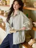 Chaqueta Camisa de Raya con Cuello Solapa para Mujer Tallas Grandes, Chaqueta de Algodón Puro para Mujer con un Diseño Único, Top de Moda Callejera de Nicho