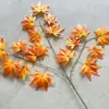 Hojas de árbol artificiales: hojas de arce rojo, hojas de arce japonés, hojas de ginkgo, hojas de plátano de sombra, hojas de sicómoro, hojas de arce de cinco puntas, ramas de aliso, hojas de plástico artificial