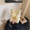 Bolso Pequeño Nuevo Estilo Chino Estilo Nacional para Mujer Verano 2026 Nueva Moda Bolso de Hombro Bordado para Teléfono Bolso Cruzado Casual