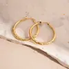 Brincos Redondos Geométricos Transfronteiriços Europeus e Americanos Fivela de Orelha Simples para o Dia a Dia Versátil Acessórios de Orelha de Metal com Temperamento Moda Atacado Feminino