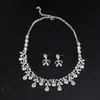 Estilo Minimalista Abalorio Lazo Lágrima Pendientes Collar Diseño de Nicho Cadena para Clavícula Moda Lujo Ligero Joyería Versátil