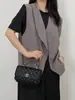 Bolso de Mano Cuadrado Pequeño Versátil de Moda 2026 Verano Nuevo Nicho Clásico Estilo Chanel Acolchado con Cadena, para Hombro y Cruzado