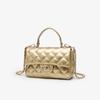 Bolso pequeño cruzado de alta gama popular de este año 2025 nuevo bolso de mano estilo pequeño fragante cadena de diamantes bolso cuadrado pequeño