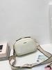 Bolsa Feminina Quadrada Pequena de Couro Genuíno 2026 Bolsa de Ombro Transversal Versátil Bolsa de Mão Vintage de Couro Genuíno Camada Superior de Couro Bovino