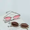 Gafas de Sol de Moda Metálicas, Modernas y Elegantes para Hombres y Mujeres, Montura Ovalada de Alta Gama Estilo Coreano, Versátiles para Fotografía Callejera y Fiestas