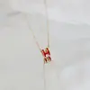Elegante Collar de Acero Titanio con Letra H para Mujer, Lujo Ligero Nuevo Modelo 2026, Cadena para Clavícula, Cadena para el Cuello de Nicho, Accesorio de Moda de Gama Alta