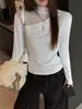 Camiseta base de retazos de malla con cuello semialto seleccionada cuidadosamente para mujer, nuevo estilo otoño e invierno, top de nicho de manga larga ajustado de alta gama
