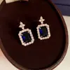 Brincos de Tarraxa Quadrados com Zircônia Azul Estilo Corte Francês Brincos de Luxo Leve com Sensação de Alto Padrão Moda Retrô Design de Nicho Joias para Orelha