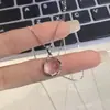 Colar de Cristal Rosa Pingente Flor de Pessegueiro Luxo Leve Nicho Estilo Ins Estilo Fada Gentil Moda de Verão Feminina Corrente para Clavícula Versátil