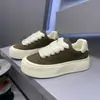 Zapatos de Hombre de Moda 2025 Nuevos de Suela Gruesa Cómodos Moda Versátiles Casuales de Suela Gruesa Tenis de Trabajo de Suela Suave
