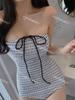 20204 nuevo Corea del Sur alta gama sentido raya top de tubo cuello pecho pequeño simple simple traje de baño de una pieza traje de baño de mujer