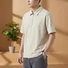 Roupas Masculinas Dengjie 2026 Verão Nova Camiseta Polo Simples Versátil Gola Lapela Manga Curta Meio Zíper Fenda Estilo Americano
