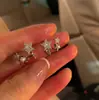 Pendientes Doble Estrella Sin Agujeros, Diseño Simple para Ropa de Trabajo de Mujer, Pendientes Versátiles, Pendientes Elegantes de Tendencia de Nicho para Mujer
