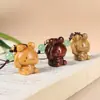 Sándalo Verde Talla Perro Canela Lindo Cadena para Teléfono Móvil Artesanía de Madera Maciza Regalo Perro del Zodiaco Colgante para Bolso Llavero