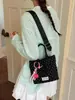 Bolsa Bucket Estilo Coreano com Bolinhas Vermelhas Feminina 2026 Nova Casual Leve de Lona Transversal para o Dia a Dia Sacola Pequena