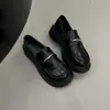 Mocasines Negros de Suela Gruesa para Mujer 2025 Otoño Nuevo Estilo con Falda Zapatos Mary Jane Tacón Grueso Estilo Británico Zapatos Pequeños de Cuero